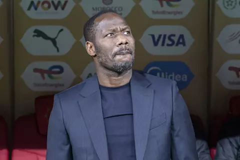 مدرب السنغال: لن نسلم كأس الأمم الأفريقية للمغرب